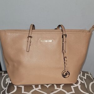 Michael Kors Beige Leather Tote